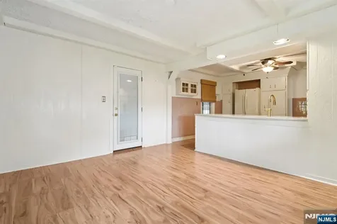 217 Mountain Way Lyndhurst NJ 07071