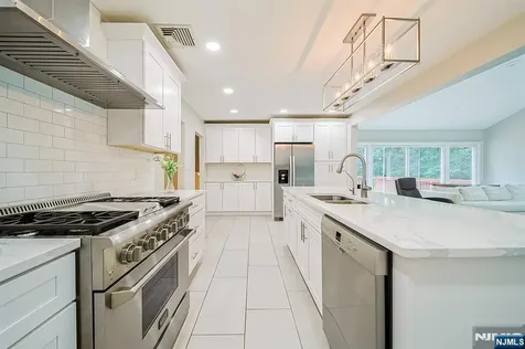 154 Madison Avenue Haworth NJ 07641