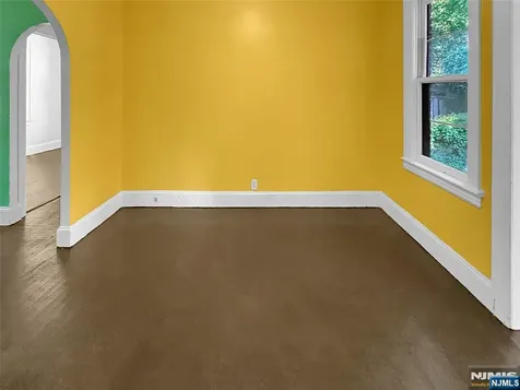 110 Fairview Avenue Teaneck NJ 07666