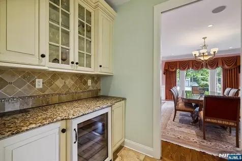 8 Church Court Closter NJ 07624
