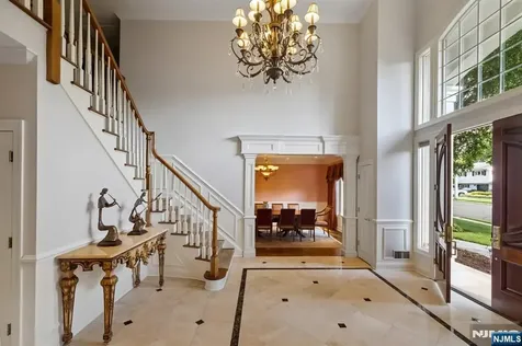 8 Church Court Closter NJ 07624
