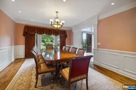 8 Church Court Closter NJ 07624