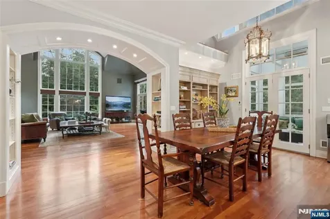 11 Woodfield Lane Saddle River NJ 07458