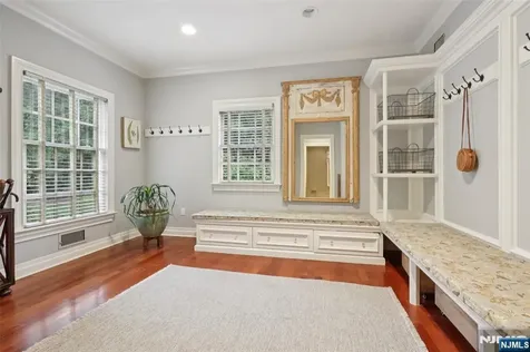 11 Woodfield Lane Saddle River NJ 07458