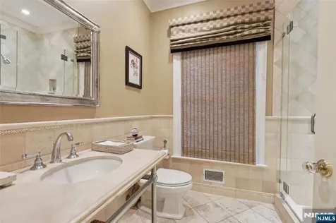 11 Woodfield Lane Saddle River NJ 07458