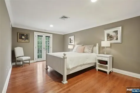 11 Woodfield Lane Saddle River NJ 07458