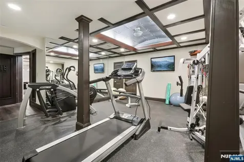 11 Woodfield Lane Saddle River NJ 07458