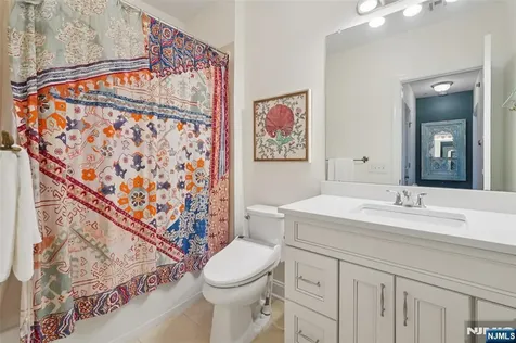 42 Roosevelt Drive Wood Ridge NJ 07075