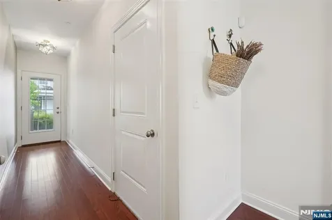 42 Roosevelt Drive Wood Ridge NJ 07075