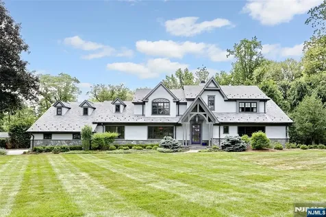 24 Holly Drive Upper Saddle River NJ 07458
