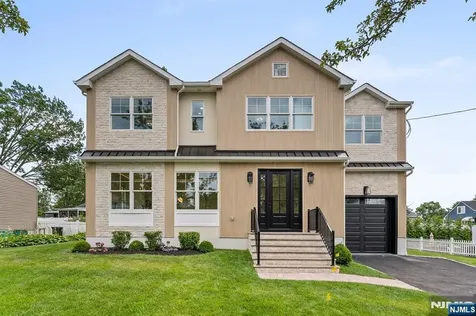 463 Senate Road New Milford NJ 07646
