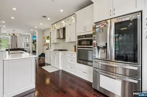 313 Midland Court West New York NJ 07093