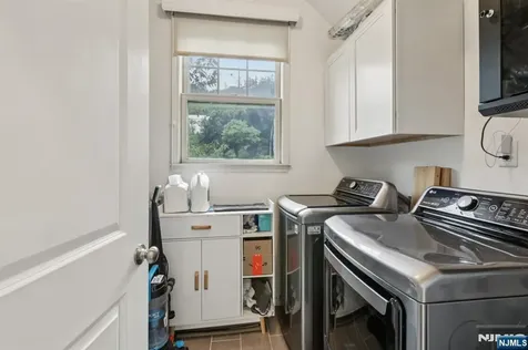 313 Midland Court West New York NJ 07093