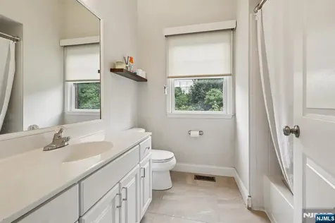 313 Midland Court West New York NJ 07093