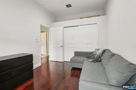 313 Midland Court West New York NJ 07093