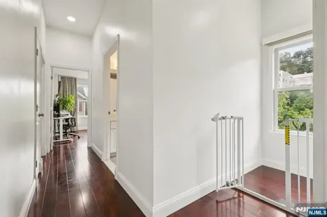 313 Midland Court West New York NJ 07093