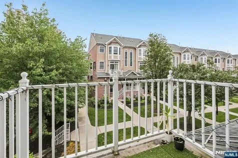 313 Midland Court West New York NJ 07093
