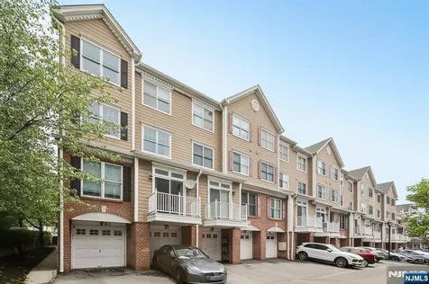 313 Midland Court West New York NJ 07093