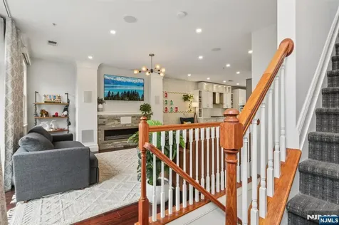 313 Midland Court West New York NJ 07093