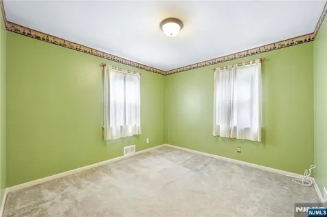84 Chestnut Street Lodi NJ 07644