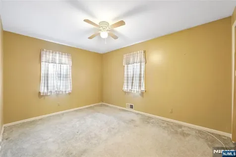 84 Chestnut Street Lodi NJ 07644