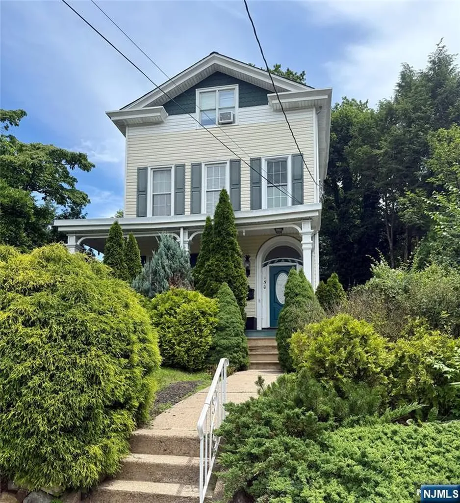 150 Magnolia Avenue Hillsdale NJ 07642