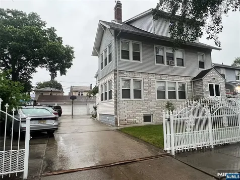 101 Ellington Street East Orange NJ 07017