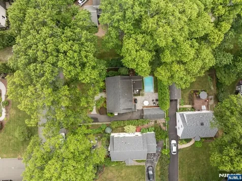 284 Eastside Avenue Ridgewood NJ 07450