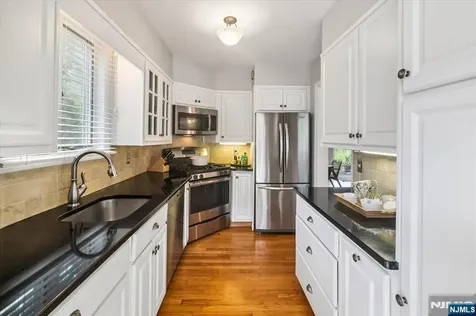 284 Eastside Avenue Ridgewood NJ 07450