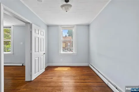 73 N 6th Street Paterson NJ 07522