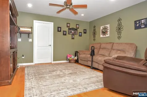 181 Wood Ridge Avenue Wood Ridge NJ 07075
