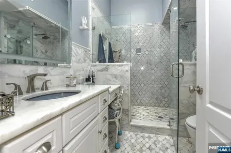 181 Wood Ridge Avenue Wood Ridge NJ 07075