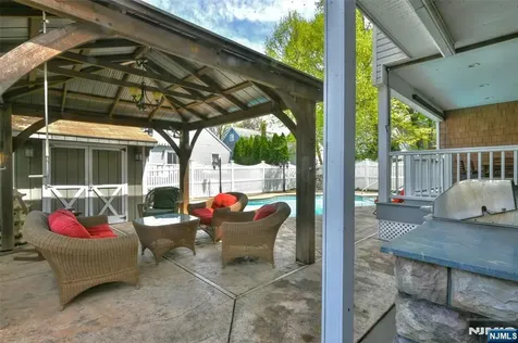 181 Wood Ridge Avenue Wood Ridge NJ 07075
