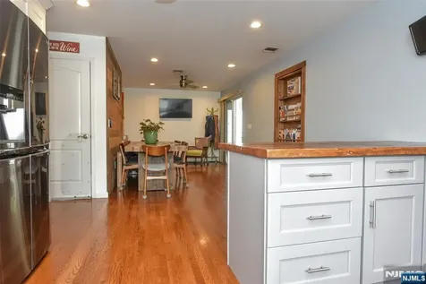 181 Wood Ridge Avenue Wood Ridge NJ 07075