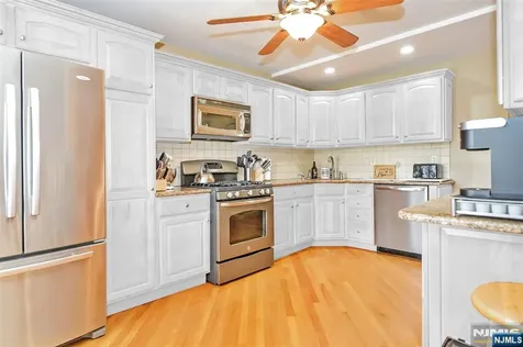 181 Wood Ridge Avenue Wood Ridge NJ 07075
