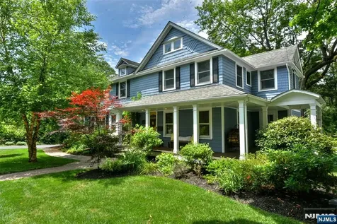 110 Mallinson Street Allendale NJ 07401
