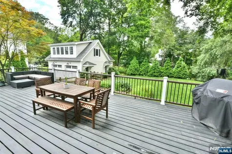 110 Mallinson Street Allendale NJ 07401