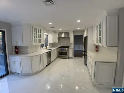 89 South Avenue Norwood NJ 07648