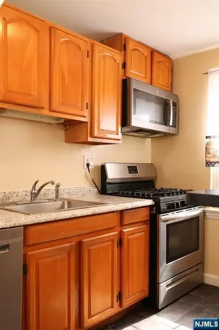 191 Knickerbocker Road Englewood NJ 07631