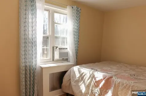 191 Knickerbocker Road Englewood NJ 07631
