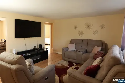 191 Knickerbocker Road Englewood NJ 07631