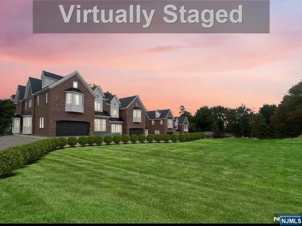 978 Closter Dock Road Alpine NJ 07620