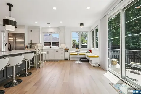 244 Virginia Avenue Fort Lee NJ 07024