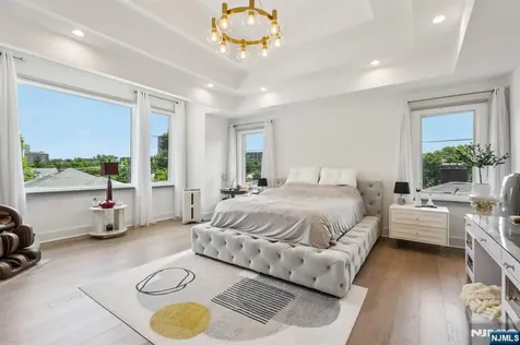 244 Virginia Avenue Fort Lee NJ 07024