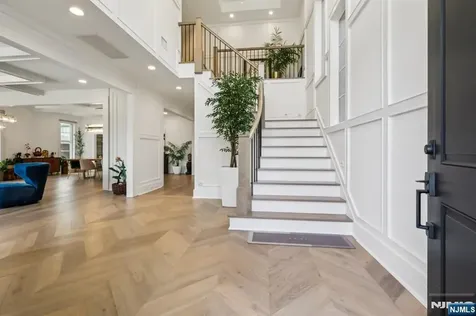 244 Virginia Avenue Fort Lee NJ 07024