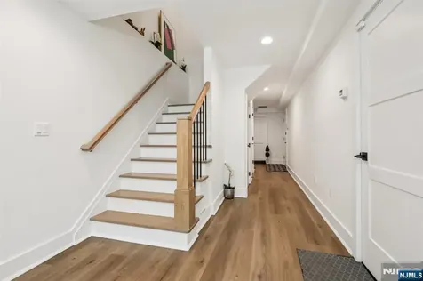 244 Virginia Avenue Fort Lee NJ 07024