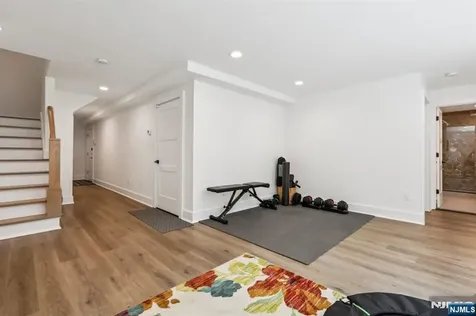 244 Virginia Avenue Fort Lee NJ 07024