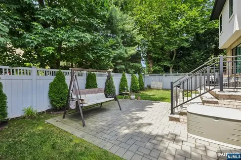 244 Virginia Avenue Fort Lee NJ 07024