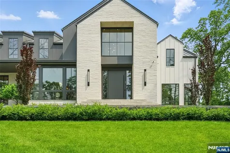 63 Ridge Road Tenafly NJ 07670