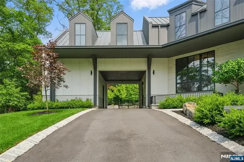 63 Ridge Road Tenafly NJ 07670